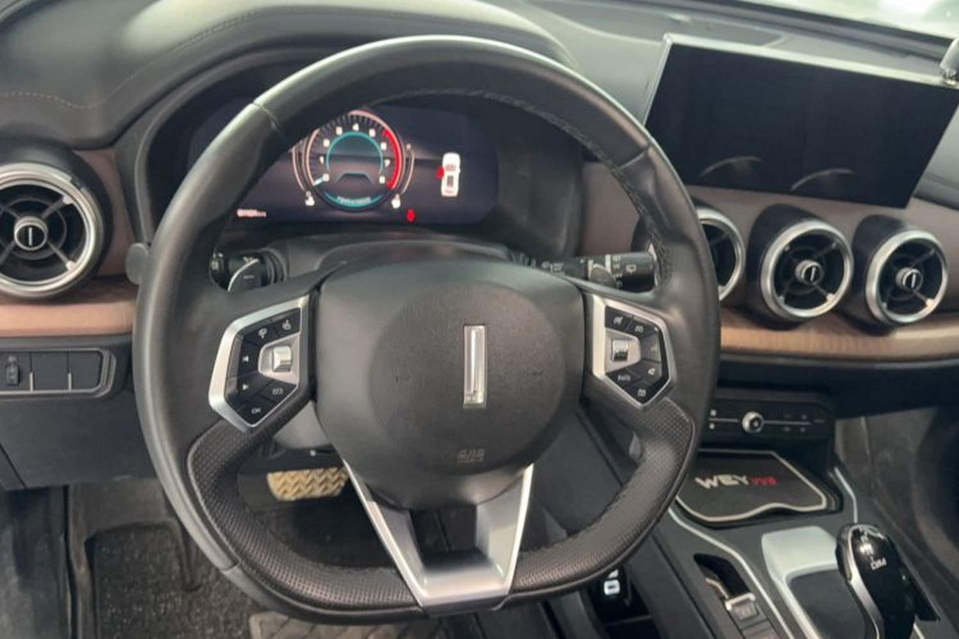 Used Wey VV5 2021 1.5T Two-Wheel Drive Smart Pioneer Steering Wheel