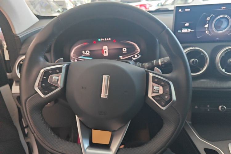 Used Wey VV5 2021 1.5T Two-Wheel Drive Smart Pioneer Steering Wheel