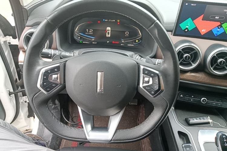 Used Wey VV5 2021 1.5T Two-Wheel Drive Smart Pioneer Steering Wheel