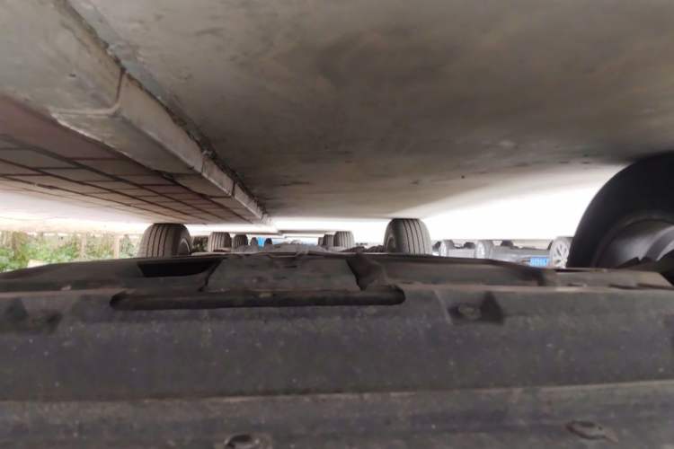Used Wey VV5 2021 1.5T Two-Wheel Drive Color Pioneer Chassis Front