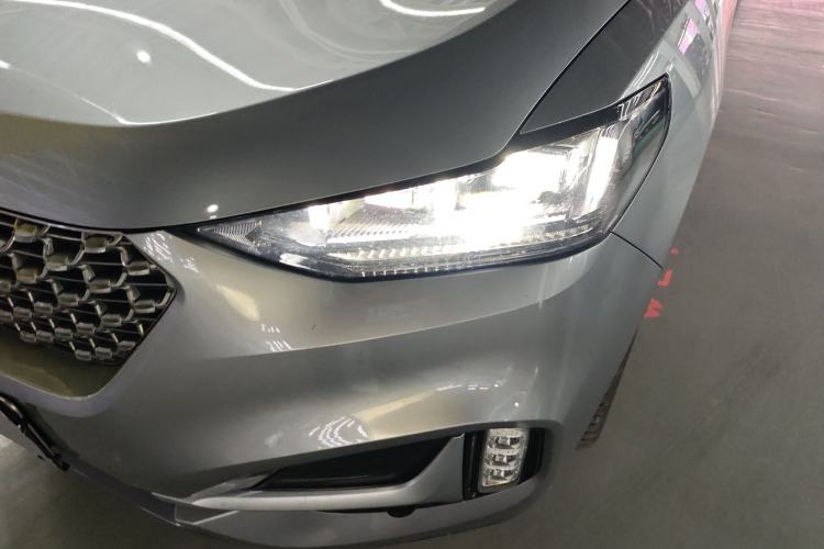 Used Wey VV6 2021 2.0T Two-Wheel Drive Smart Protection+ Left Front Headlight