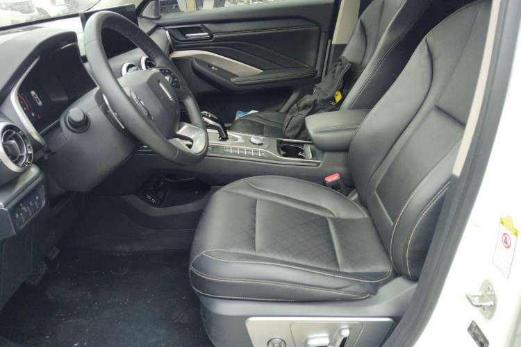 Used Wey VV6 2021 2.0T Two-Wheel Drive Smart Protection+ Left Front Seat