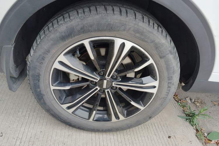 Used Wey VV6 2021 2.0T Two-Wheel Drive Smart Protection+ Right Rear Wheel Hub