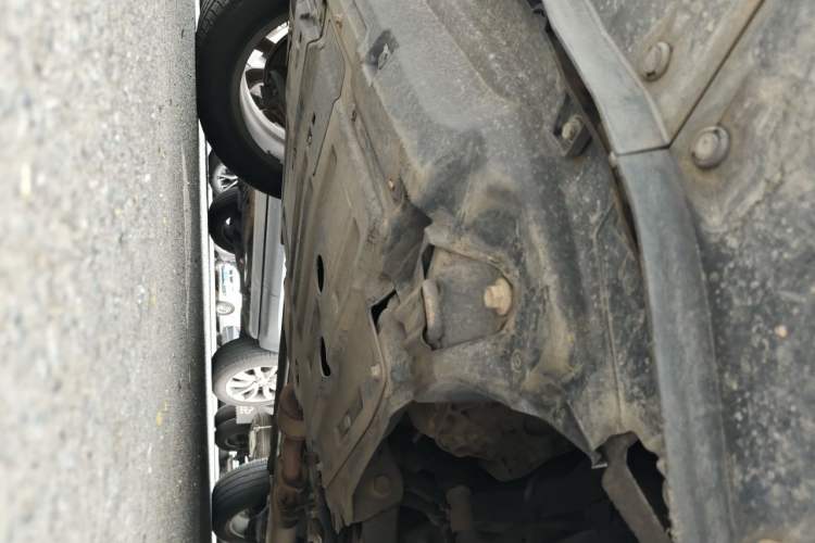 Used Wey VV6 2018 2.0T Two-Wheel Drive Flagship Version China V Standard Chassis Front Left