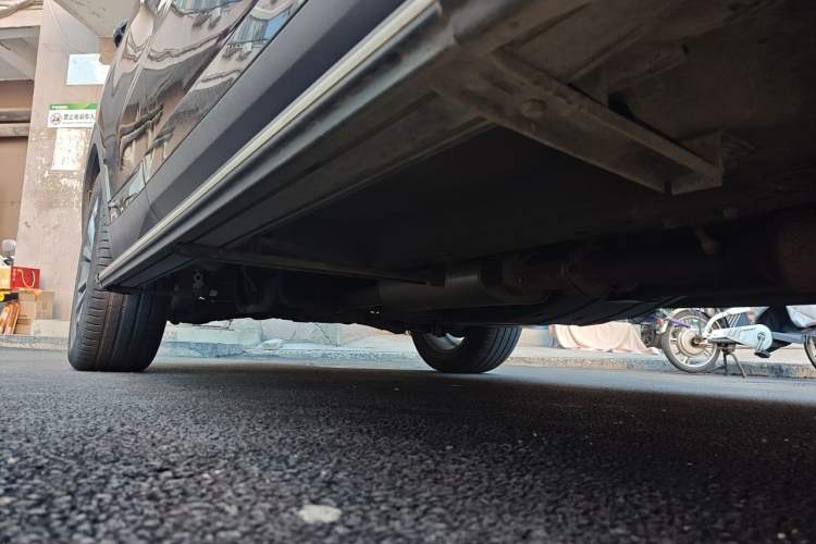 Used Wey VV6 2018 2.0T Four-Wheel Drive Flagship Version China V Standard Chassis Front Right