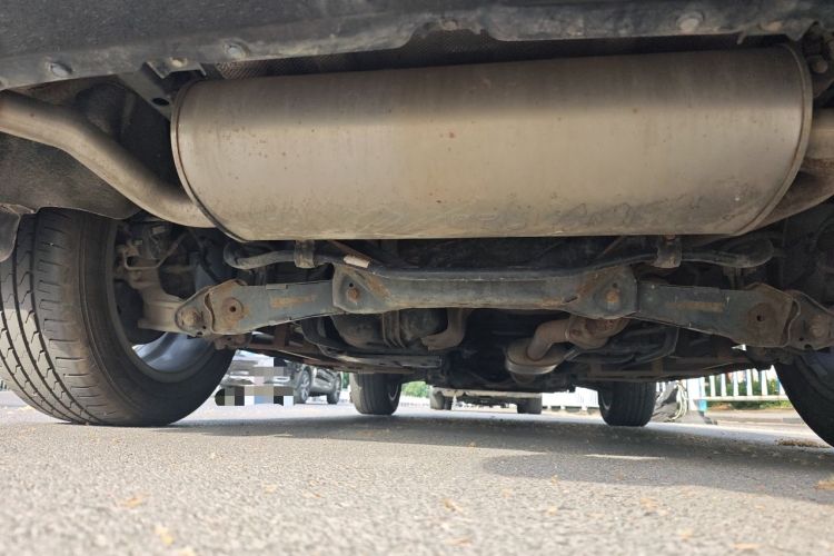 Used Wey VV6 2018 2.0T Two-Wheel Drive Flagship Version China V Standard Chassis Rear