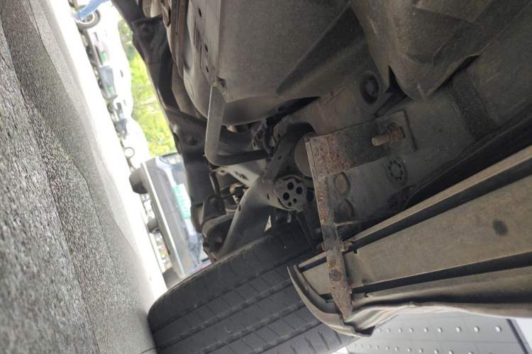 Used Wey VV6 2018 2.0T Two-Wheel-Drive Ultra-Luxury Version China V Standard Chassis Rear Left