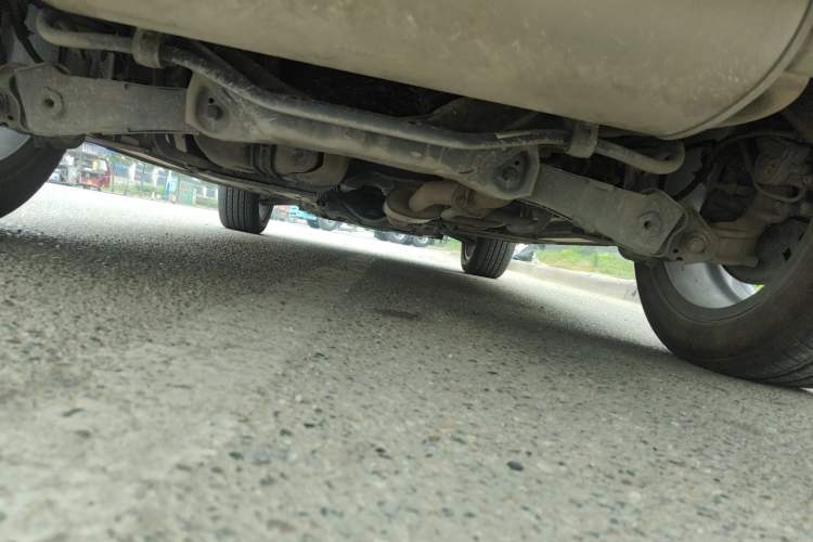 Used Wey VV6 2018 2.0T Two-Wheel Drive Flagship Version China V Standard Chassis Rear