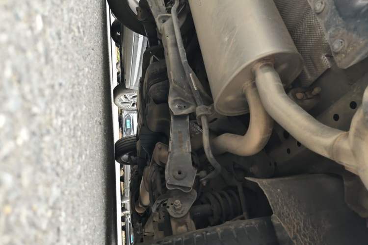 Used Wey VV6 2018 2.0T Two-Wheel Drive Flagship Version China V Standard Chassis Rear Right