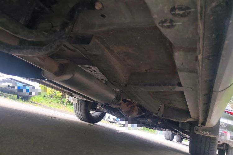 Used Wey VV6 2018 2.0T Two-Wheel-Drive Ultra-Luxury Version China V Standard Chassis Rear Right