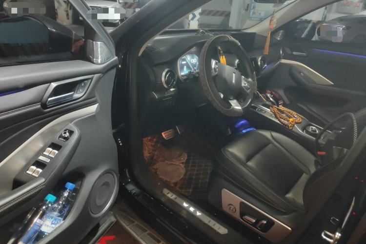 Used Wey VV6 2018 2.0T Two-Wheel-Drive Ultra-Luxury Version China V Standard Driver Seat