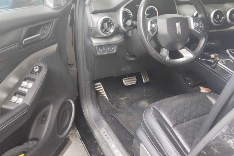 Used Wey VV6 2018 2.0T Two-Wheel Drive Flagship Version China V Standard Driver Seat