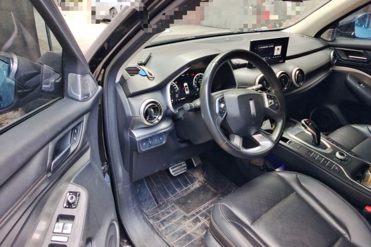 Used Wey VV6 2018 2.0T Two-Wheel-Drive Ultra-Luxury Version China V Standard Driver Seat