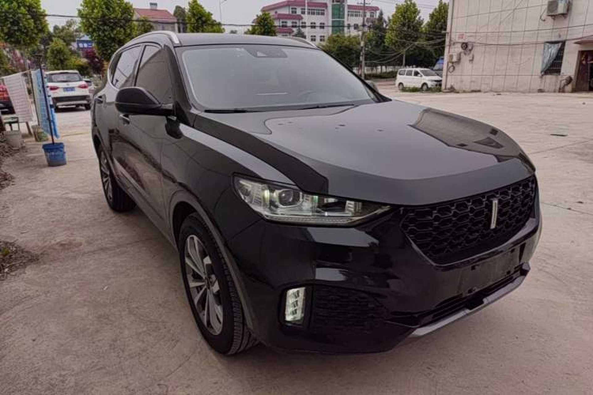 Used Wey VV6 2018 2.0T Two-Wheel-Drive Ultra-Luxury Version China V Standard Front Right 45 Deg
