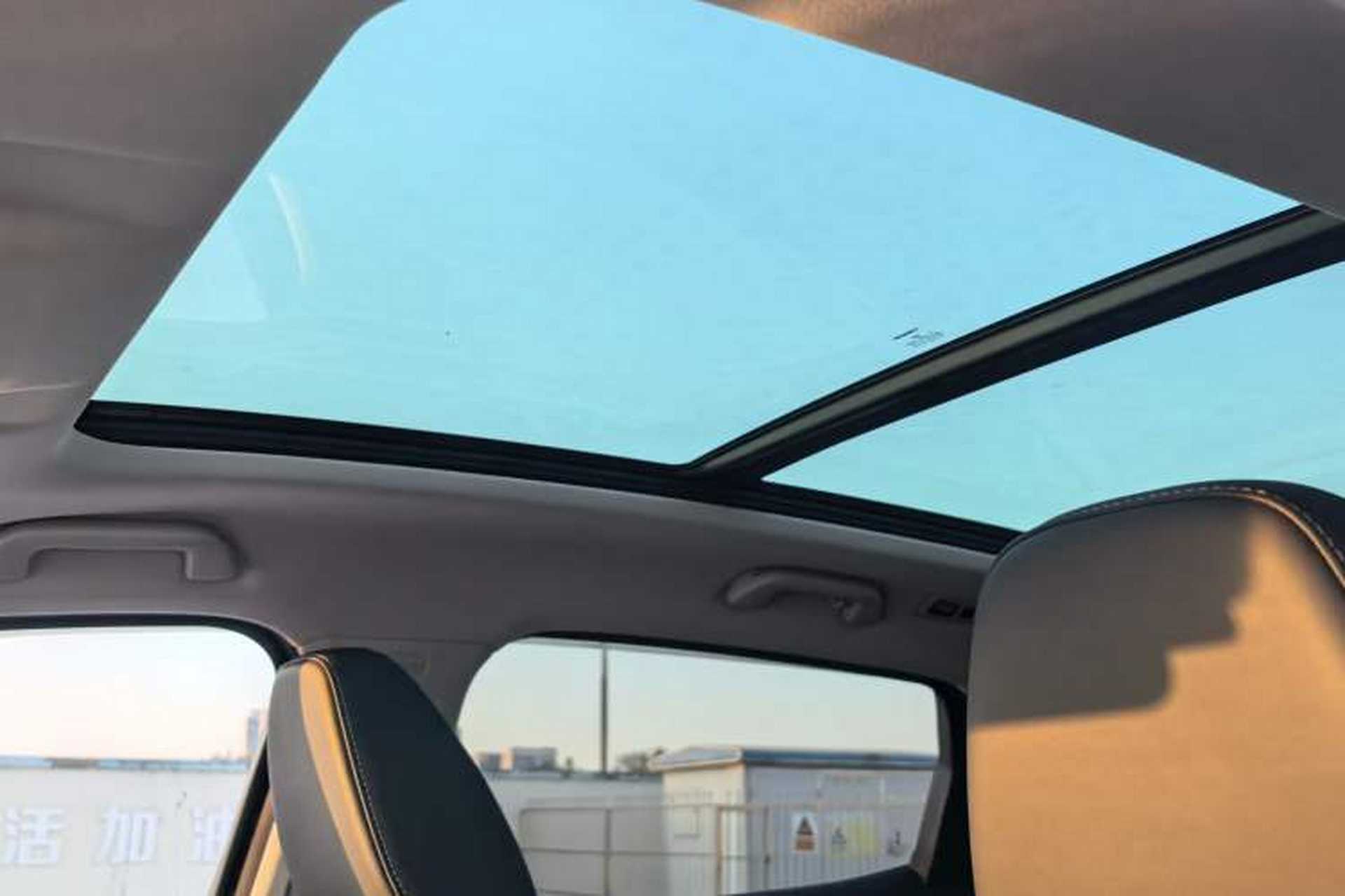 Used Wey VV6 2018 2.0T Two-Wheel-Drive Ultra-Luxury Version China V Standard Headliner