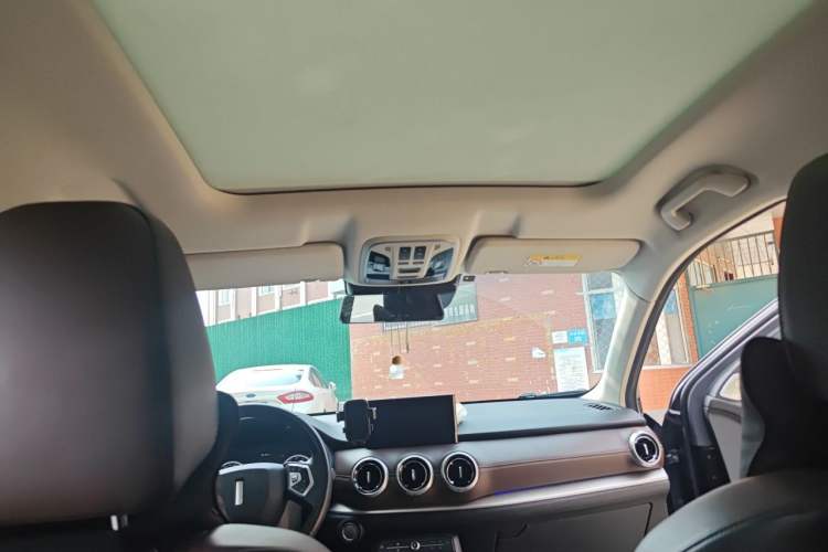 Used Wey VV6 2018 2.0T Two-Wheel Drive Flagship Version China V Standard Headliner