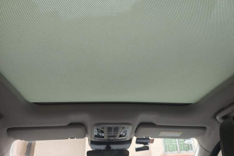 Used Wey VV6 2018 2.0T Two-Wheel-Drive Ultra-Luxury Version China V Standard Headliner
