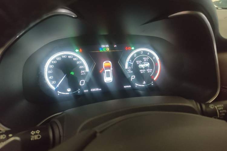 Used Wey VV6 2018 2.0T Two-Wheel-Drive Ultra-Luxury Version China V Standard Instrument Cluster