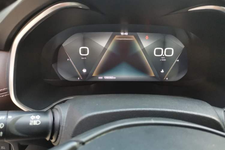 Used Wey VV6 2018 2.0T Two-Wheel-Drive Ultra-Luxury Version China V Standard Instrument Cluster