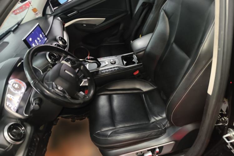 Used Wey VV6 2018 2.0T Two-Wheel-Drive Ultra-Luxury Version China V Standard Left Front Seat