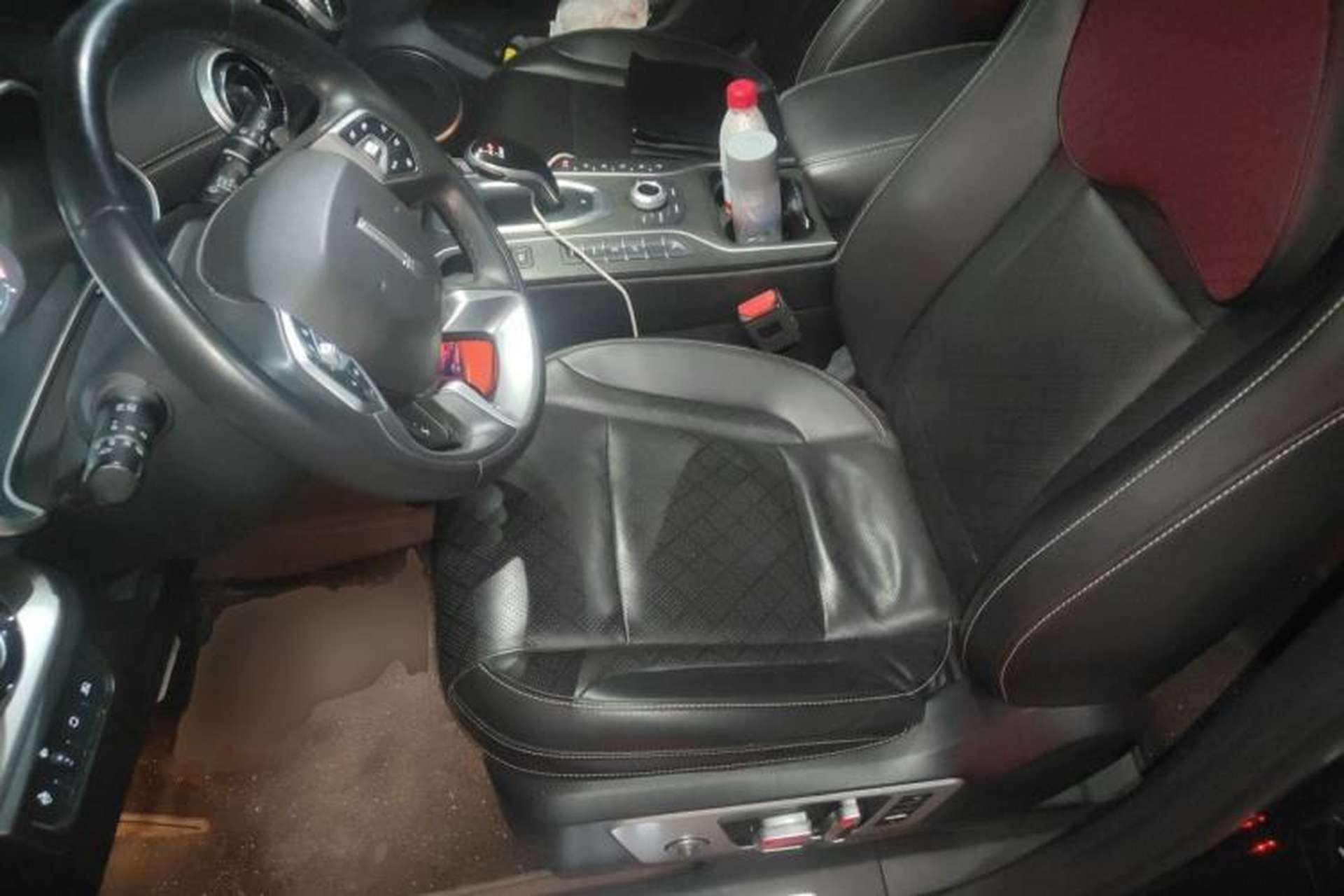 Used Wey VV6 2018 2.0T Two-Wheel Drive Flagship Version China V Standard Left Front Seat