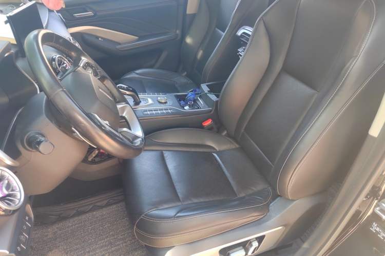 Used Wey VV6 2018 2.0T Two-Wheel-Drive Ultra-Luxury Version China V Standard Left Front Seat