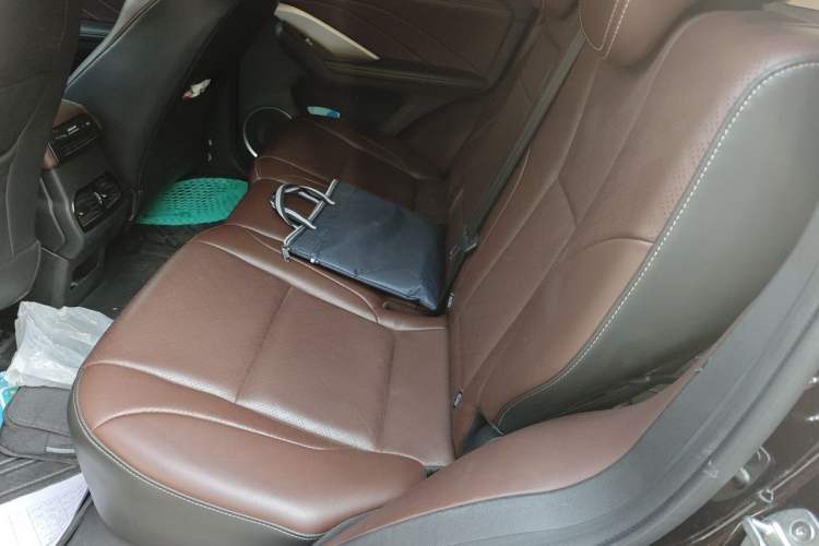 Used Wey VV6 2018 2.0T Two-Wheel Drive Flagship Version China V Standard Left Rear Seat