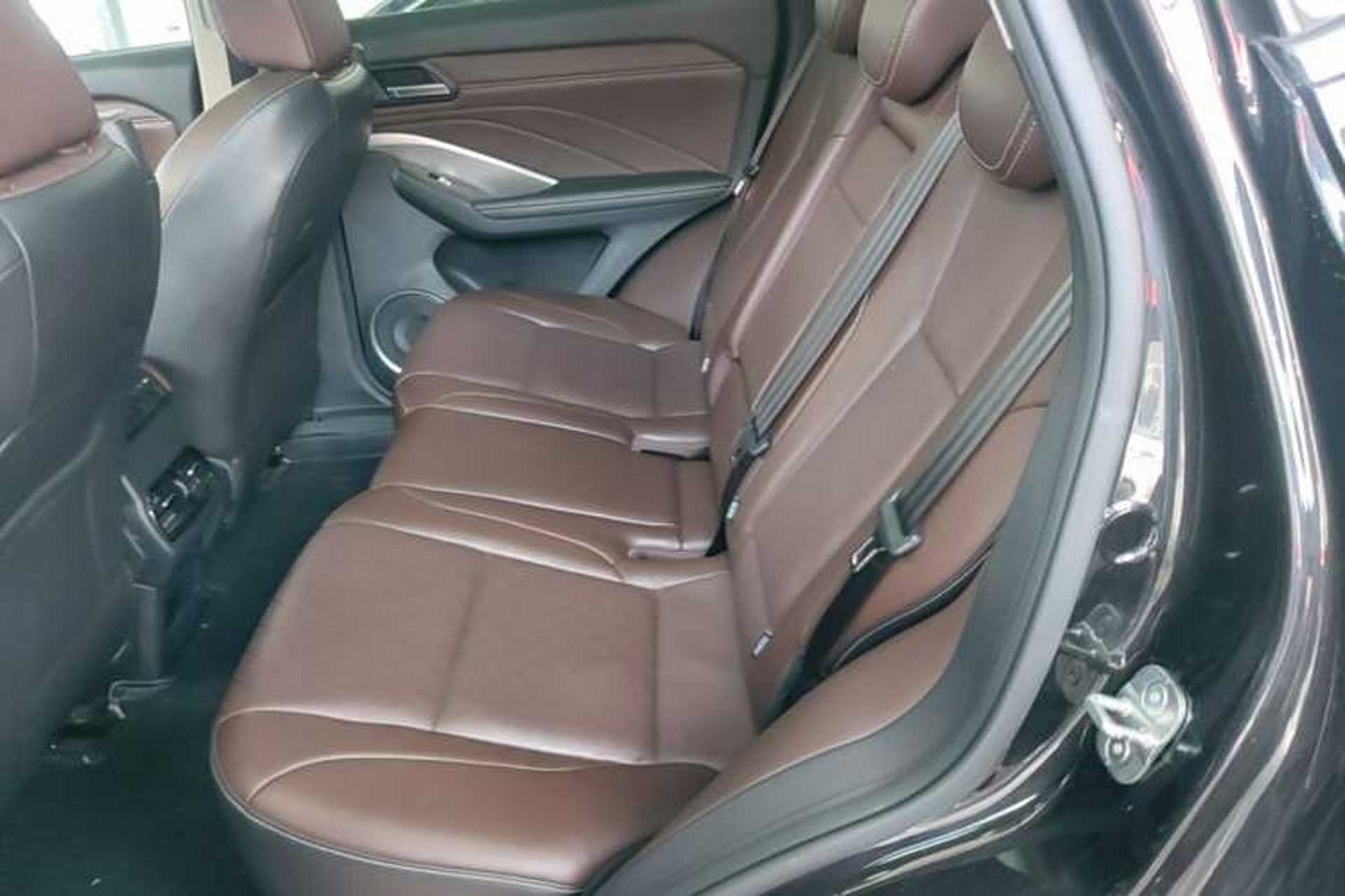 Used Wey VV6 2018 2.0T Two-Wheel Drive Flagship Version China V Standard Left Rear Seat