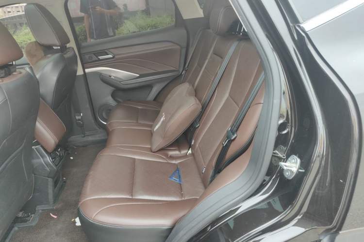 Used Wey VV6 2018 2.0T Two-Wheel Drive Flagship Version China V Standard Left Rear Seat