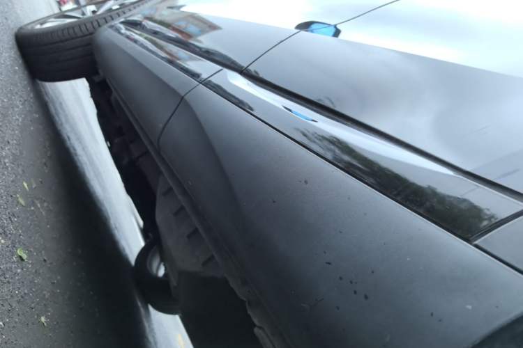 Used Wey VV6 2018 2.0T Two-Wheel Drive Flagship Version China V Standard Left Side Sill