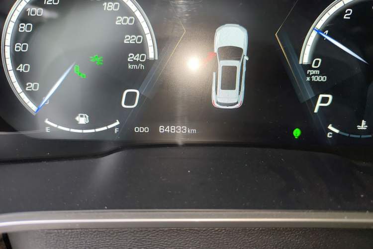 Used Wey VV6 2018 2.0T Four-Wheel Drive Flagship Version China V Standard Odometer Close Up