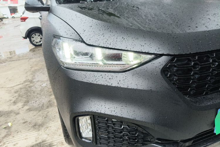 Used Wey VV6 2018 2.0T Two-Wheel-Drive Ultra-Luxury Version China V Standard Right Front Headlight