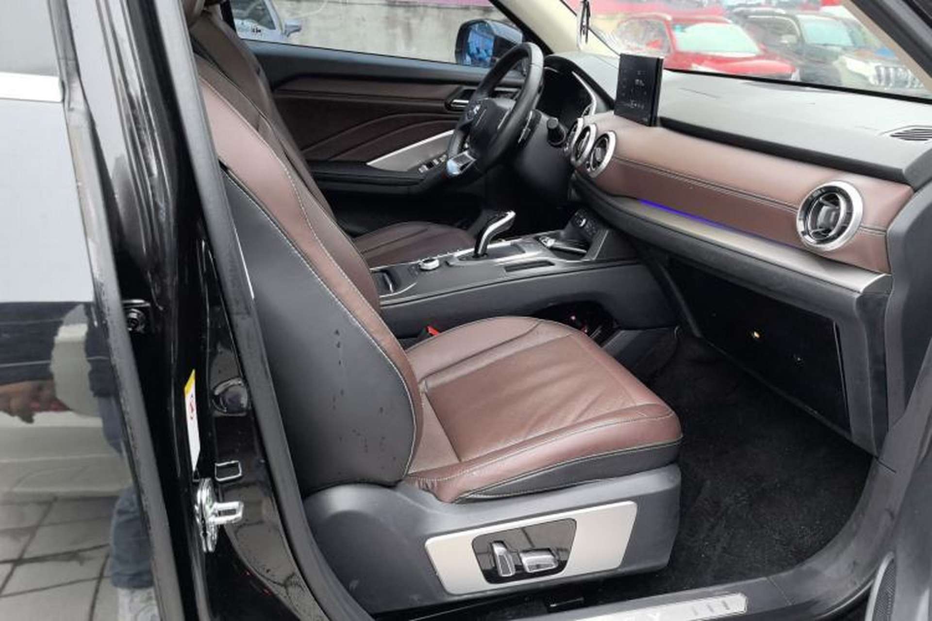 Used Wey VV6 2018 2.0T Two-Wheel-Drive Ultra-Luxury Version China V Standard Right Front Seat