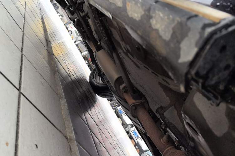 Used Wey VV6 2018 2.0T Two-Wheel-Drive Ultra-Luxury Version China V Standard Right Side Sill