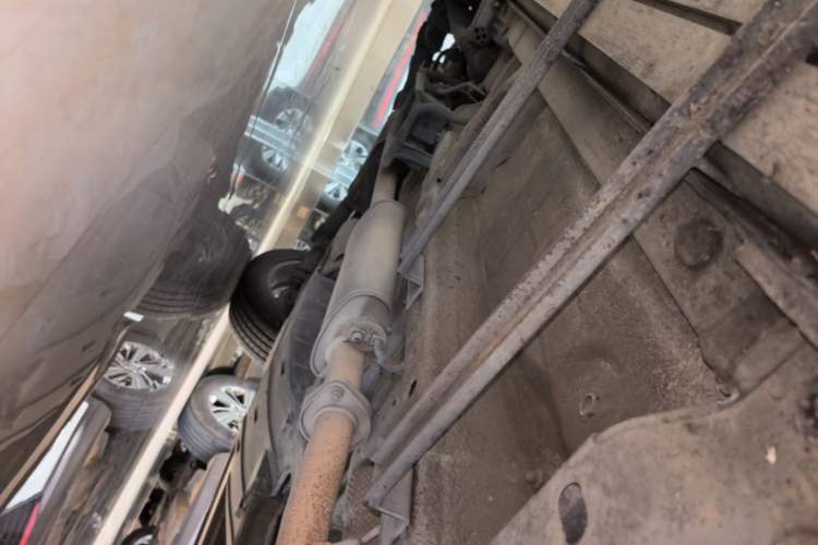 Used Wey VV6 2018 2.0T Two-Wheel Drive Flagship Version China V Standard Right Side Sill