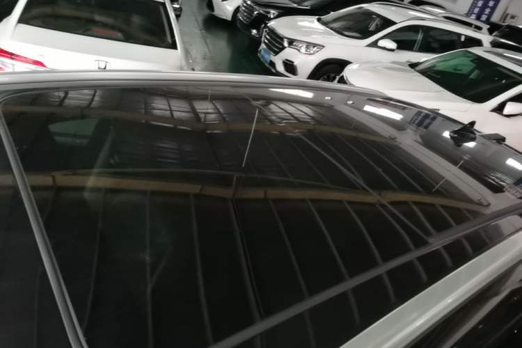 Used Wey VV6 2018 2.0T Two-Wheel Drive Flagship Version China V Standard Roof