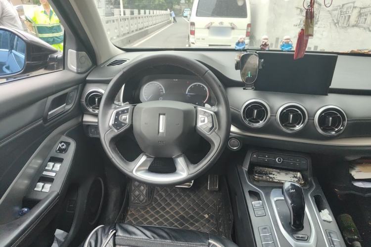 Used Wey VV6 2018 2.0T Two-Wheel-Drive Ultra-Luxury Version China V Standard Steering Wheel