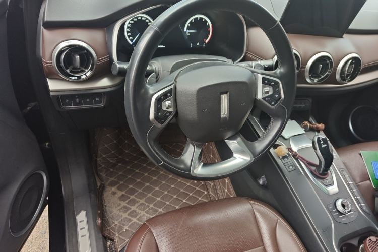 Used Wey VV6 2018 2.0T Four-Wheel Drive Flagship Version China V Standard Steering Wheel