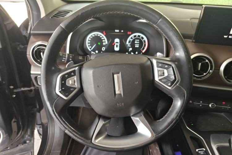 Used Wey VV6 2018 2.0T Four-Wheel Drive Flagship Version China V Standard Steering Wheel