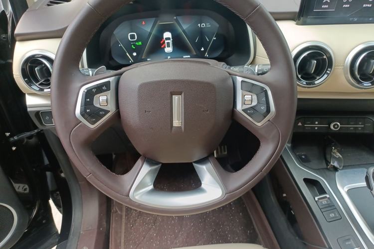 Used Wey VV6 2018 2.0T Two-Wheel Drive Flagship Version China V Standard Steering Wheel