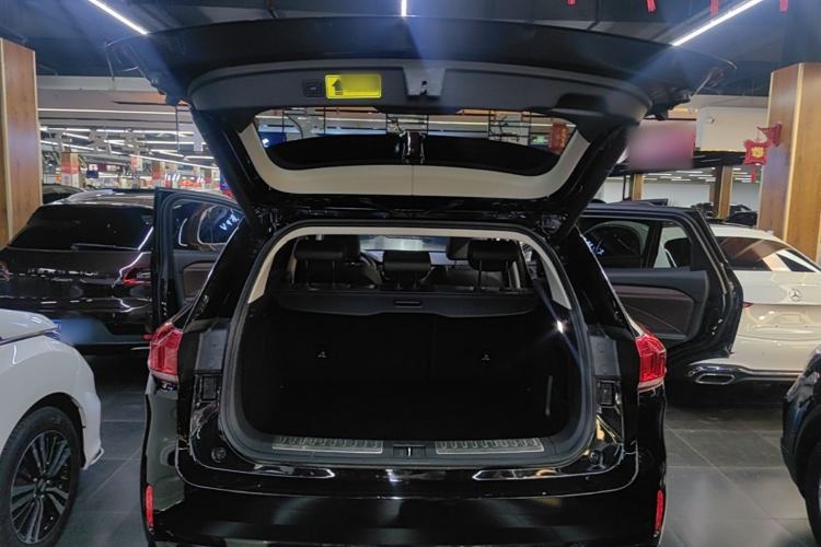 Used Wey VV6 2018 2.0T Two-Wheel Drive Flagship Version China V Standard Trunk