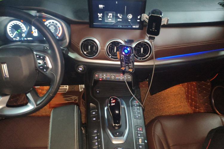 Used Wey VV6 2018 2.0T Four-Wheel Drive Flagship Version China V Standard Audio And AC Panel