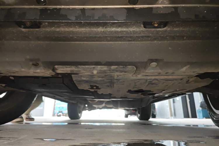 Used Wey VV6 2018 2.0T Two-Wheel Drive Flagship Version China V Standard Chassis Front