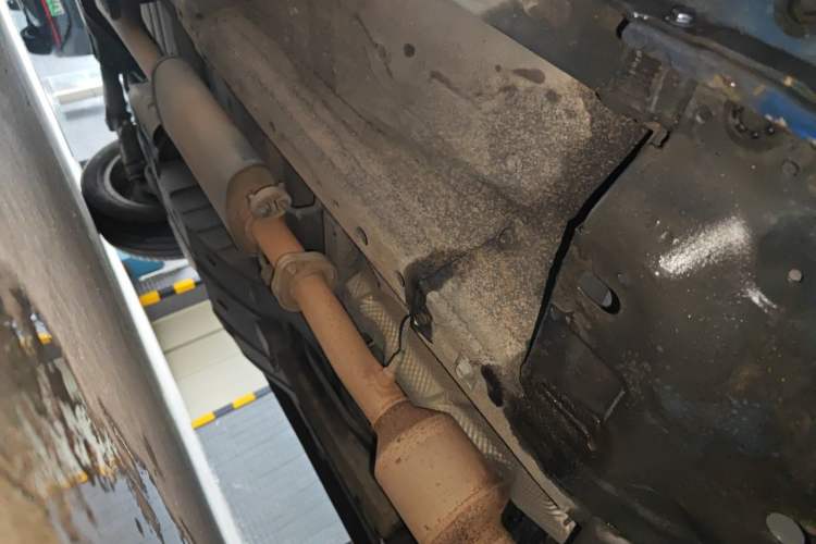 Used Wey VV6 2018 2.0T Two-Wheel Drive Flagship Version China V Standard Chassis Front Right
