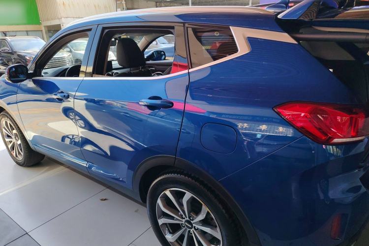 Used Wey VV6 2018 2.0T Four-Wheel Drive Flagship Version China V Standard Exterior 3