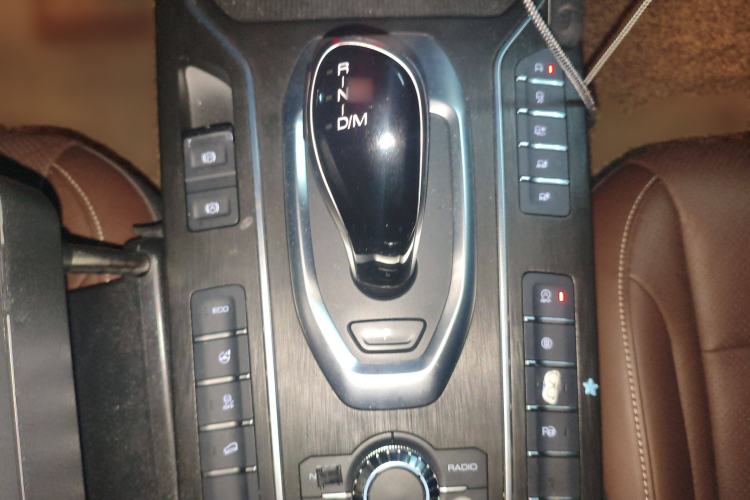 Used Wey VV6 2018 2.0T Four-Wheel Drive Flagship Version China V Standard Gear Lever