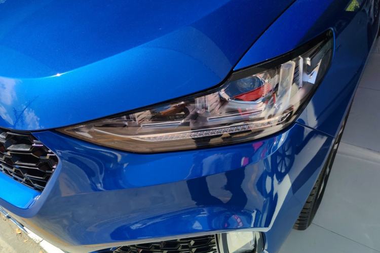Used Wey VV6 2018 2.0T Four-Wheel Drive Flagship Version China V Standard Left Front Headlight