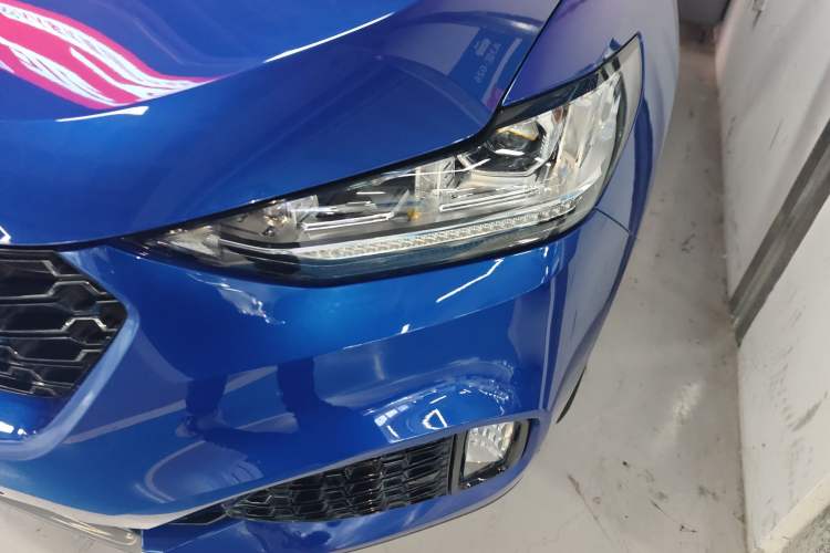 Used Wey VV6 2018 2.0T Two-Wheel Drive Flagship Version China V Standard Left Front Headlight