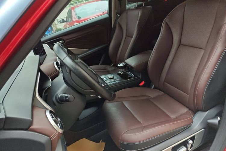 Used Wey VV6 2018 2.0T Two-Wheel-Drive Ultra-Luxury Version China V Standard Left Front Seat