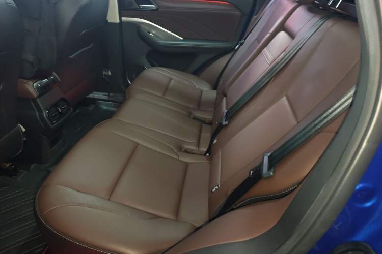 Used Wey VV6 2018 2.0T Two-Wheel Drive Flagship Version China V Standard Left Rear Seat